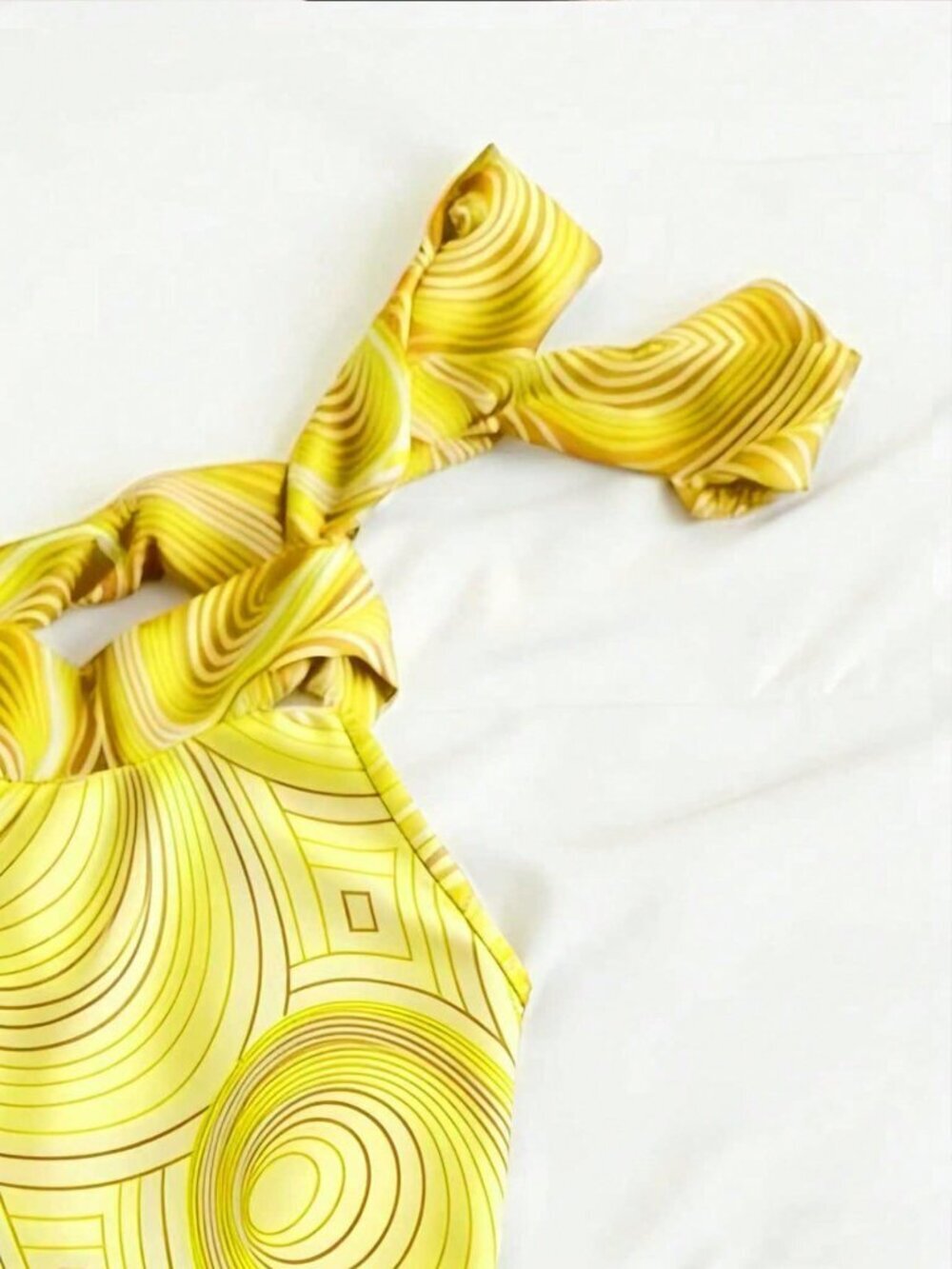 Yellow  Elegant Women's Y2k Striped Casual Halter Top - Picture 3 of 3